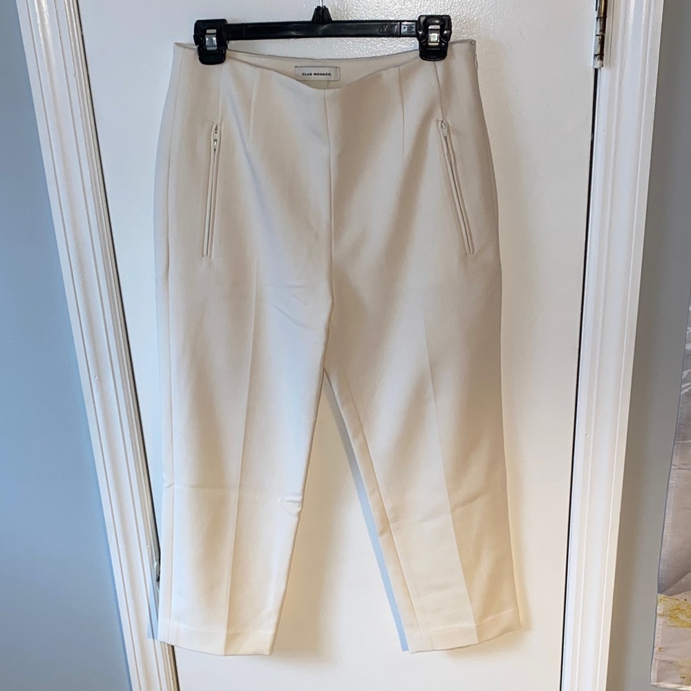 Club Monaco Cropped Cream Pants size 4